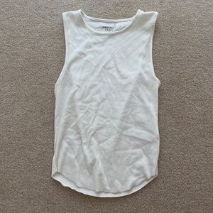 american eagle tank top size small